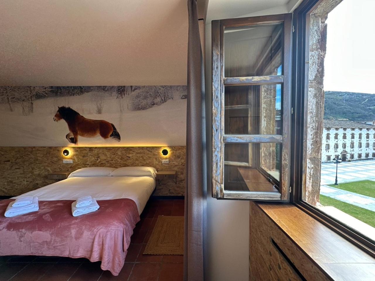 Hotel Y Albergue Real Fabrica De Ezcaray Zewnętrze zdjęcie